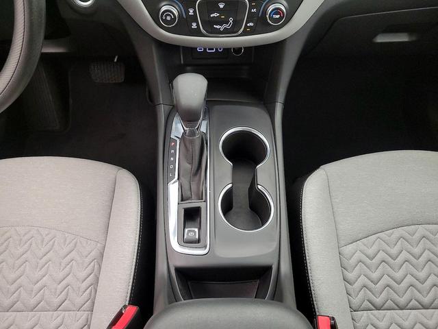 Photo of 2022 Gray Chevrolet Equinox