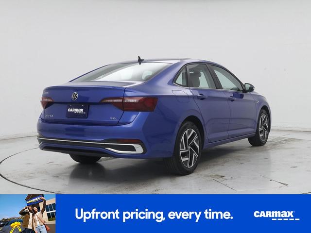 Photo of 2024 Blue Volkswagen Jetta