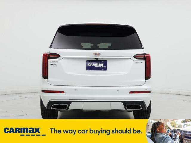 Photo of 2023 White Cadillac XT6