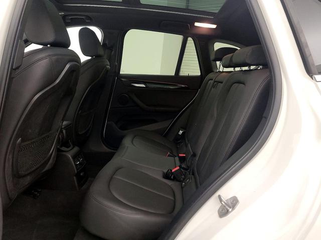 Photo of 2017 White BMW X1