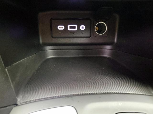Photo of 2022 Black Chevrolet Equinox