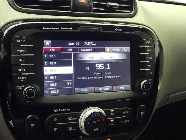 Photo of 2017 Black Kia Soul