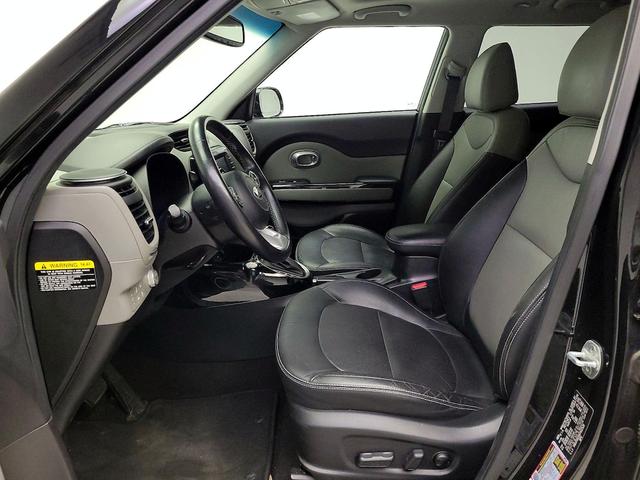 Photo of 2017 Black Kia Soul
