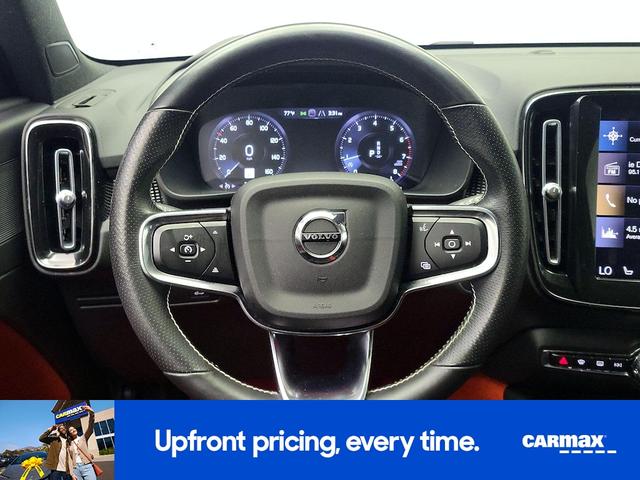 Photo of 2021 Black Volvo XC40