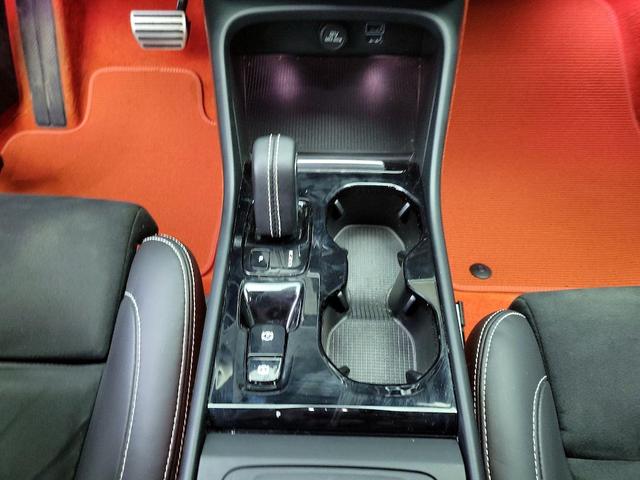 Photo of 2021 Black Volvo XC40