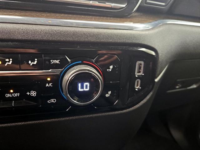 Photo of 2023 Black Chevrolet Silverado 1500