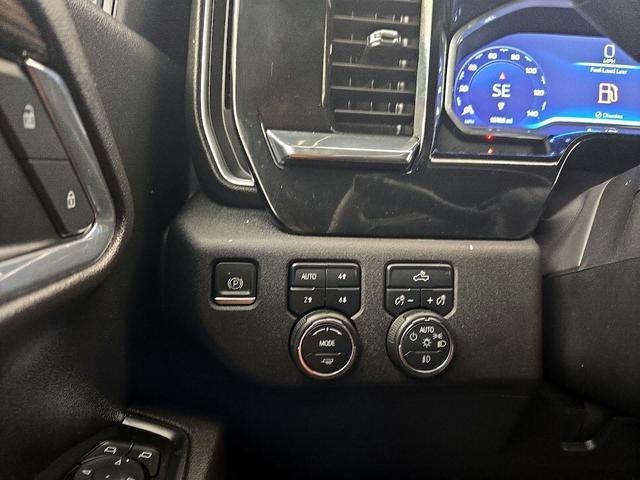 Photo of 2023 Black Chevrolet Silverado 1500