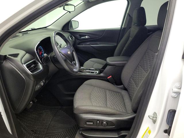 Photo of 2020 White Chevrolet Equinox