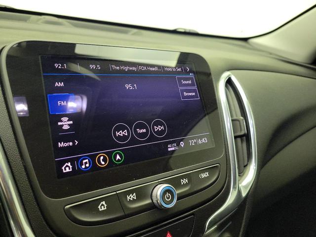 Photo of 2020 White Chevrolet Equinox