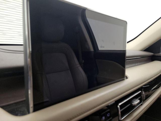 Photo of 2020 Burgundy Lincoln Aviator