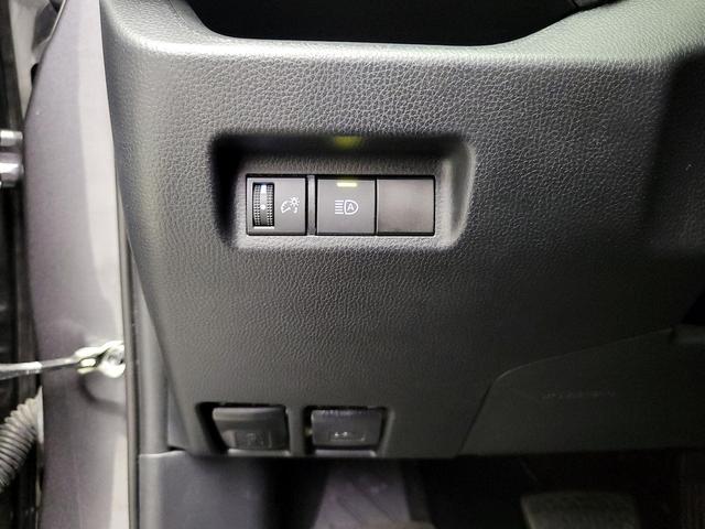Photo of 2021 Gray Toyota RAV4