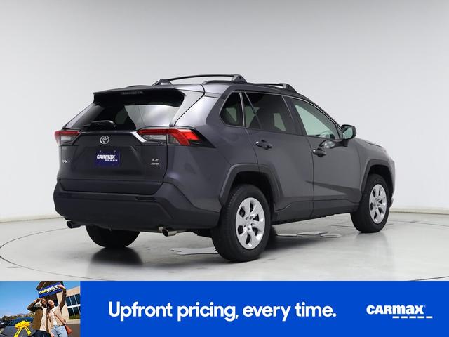 Photo of 2021 Gray Toyota RAV4