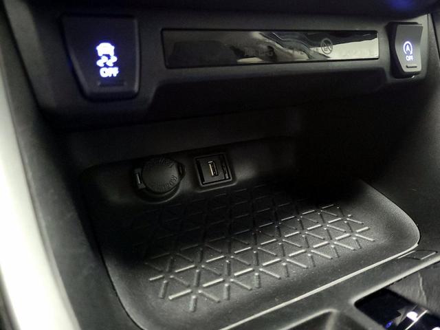 Photo of 2021 Gray Toyota RAV4