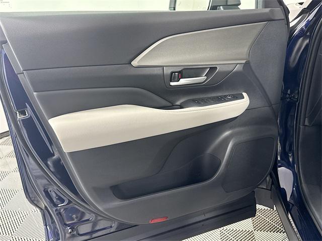 Photo of 2025 Blueprint Toyota Grand Highlander