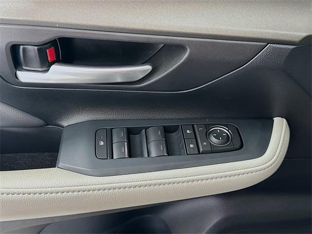 Photo of 2025 Blueprint Toyota Grand Highlander