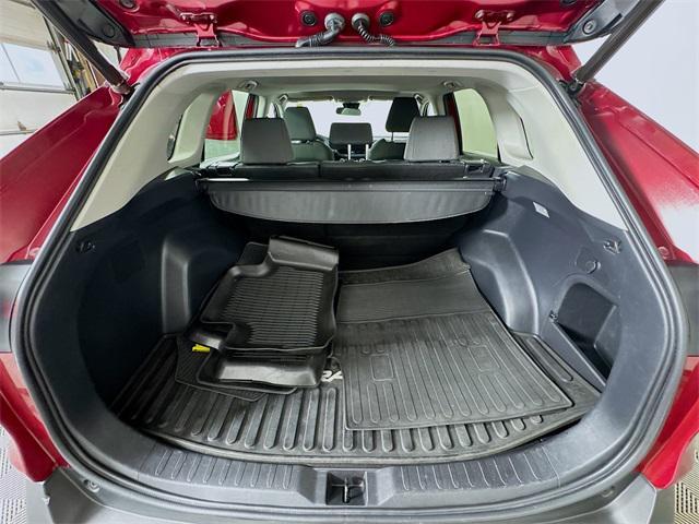 Photo of 2021 Pearl Toyota RAV4 Hybrid
