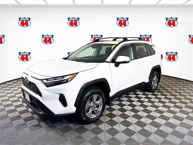 Photo of 2022 White Toyota RAV4