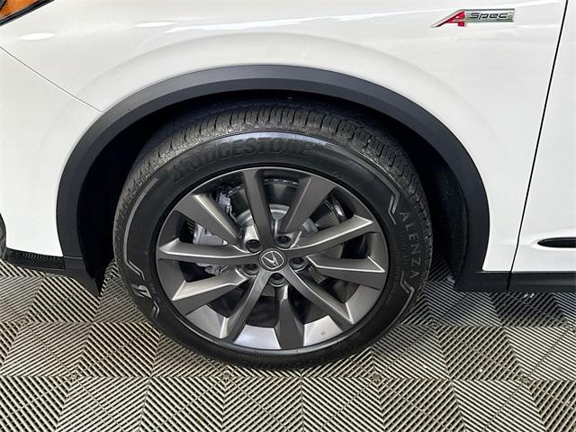 Photo of 2025 Platinum White Pearl Acura MDX