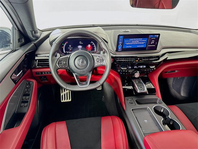Photo of 2025 Platinum White Pearl Acura MDX
