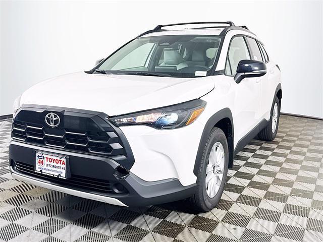 Photo of 2026 Wind Chill Pearl Toyota Corolla Cross