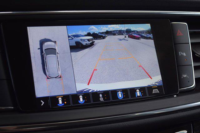 Photo of 2021 White Frost Tricoat Buick Enclave