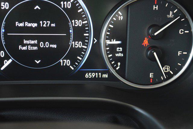 Photo of 2021 White Frost Tricoat Buick Enclave