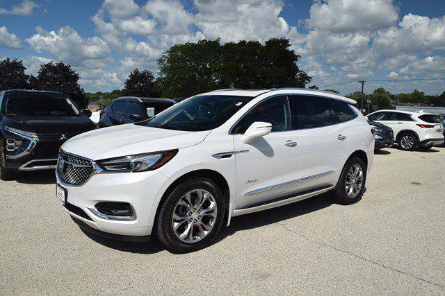 Photo of 2021 White Frost Tricoat Buick Enclave