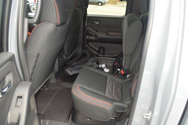 Photo of 2023 Boulder Gray Pearl Nissan Frontier