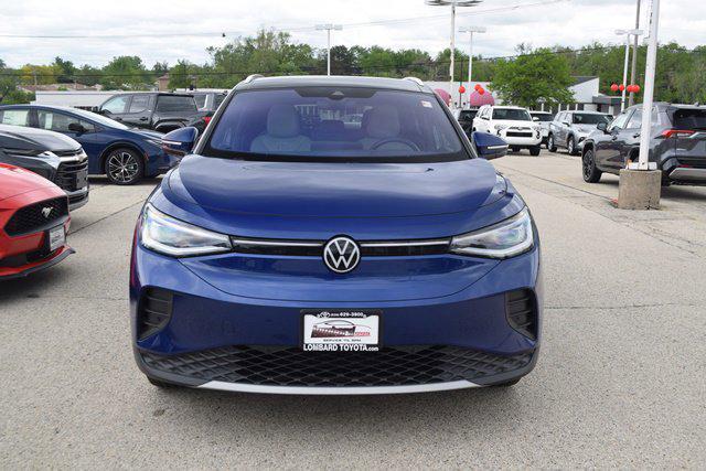 Photo of 2021 Dusk Blue Metallic/Black Roof Volkswagen ID.4