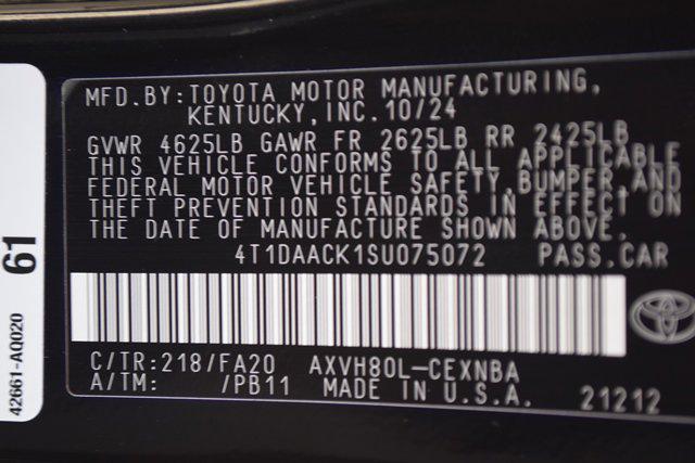 Photo of 2025 Midnight Black Metallic Toyota Camry