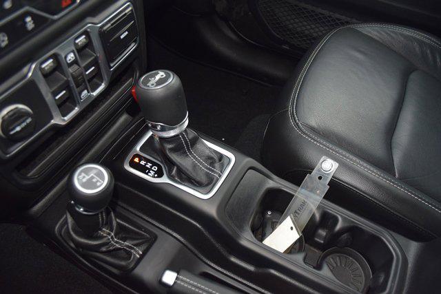 Photo of 2018 Granite Crystal Metallic Clearcoat Jeep Wrangler Unlimited