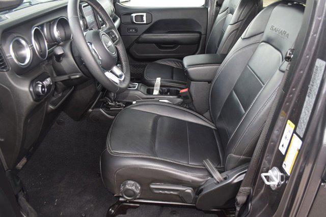 Photo of 2018 Granite Crystal Metallic Clearcoat Jeep Wrangler Unlimited
