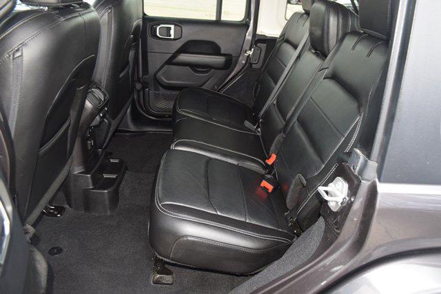 Photo of 2018 Granite Crystal Metallic Clearcoat Jeep Wrangler Unlimited