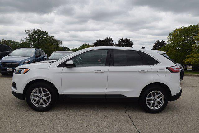 Photo of 2022 Oxford White Ford Edge