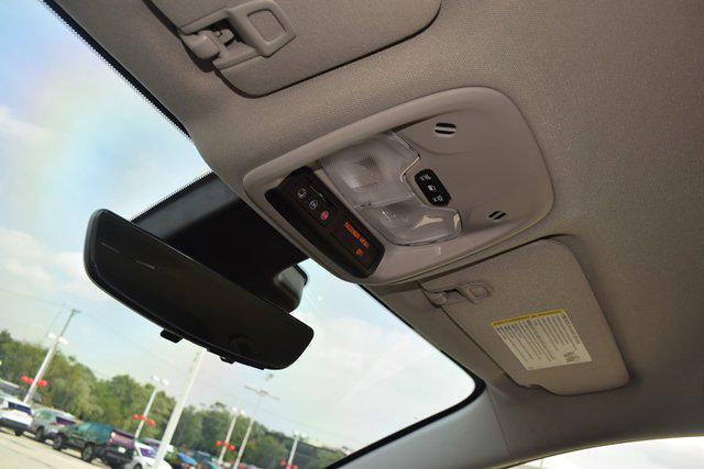 Photo of 2022 Mosaic Black Metallic Chevrolet Bolt EUV
