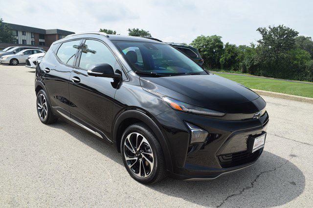 Photo of 2022 Mosaic Black Metallic Chevrolet Bolt EUV