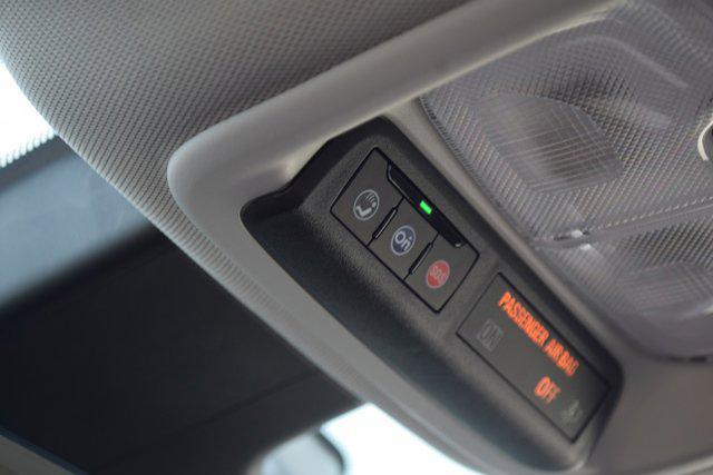 Photo of 2022 Mosaic Black Metallic Chevrolet Bolt EUV