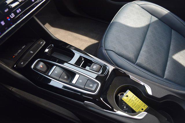 Photo of 2022 Mosaic Black Metallic Chevrolet Bolt EUV