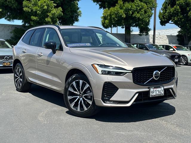 Photo of 2025 Bright Dusk Metallic Volvo XC60