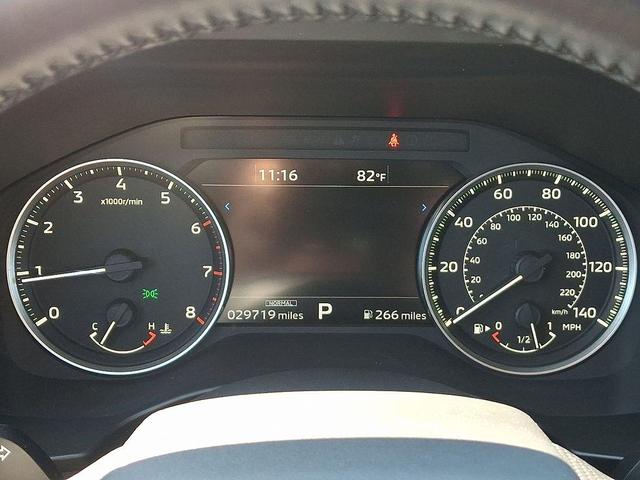 Photo of 2022 Mercury Gray Metallic Mitsubishi Outlander