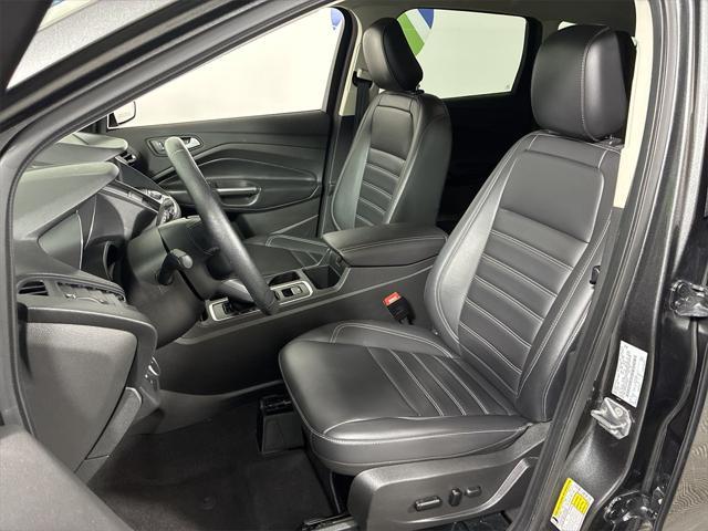 Photo of 2019 Magnetic Ford Escape