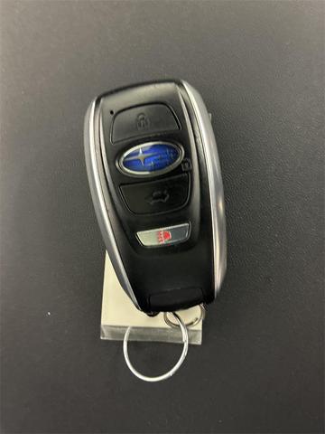 Photo of 2022 Ice Silver Metallic Subaru Outback