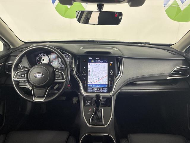 Photo of 2022 Ice Silver Metallic Subaru Outback