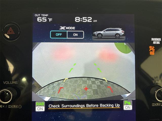 Photo of 2022 Ice Silver Metallic Subaru Outback