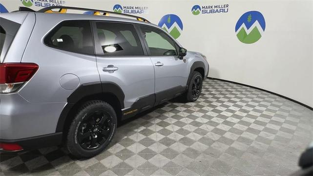 Photo of 2025 Ice Silver Metallic Subaru Forester