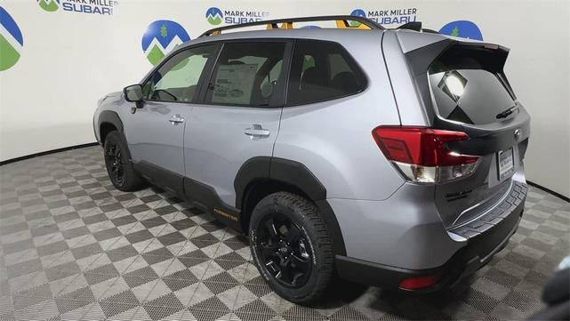 Photo of 2025 Ice Silver Metallic Subaru Forester