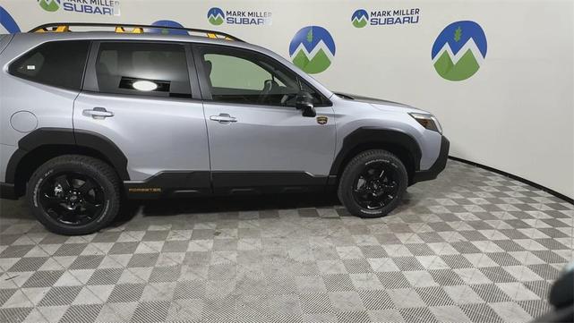 Photo of 2025 Ice Silver Metallic Subaru Forester