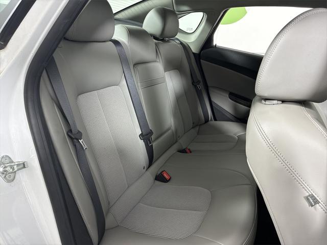 Photo of 2015 Summit White Buick Verano