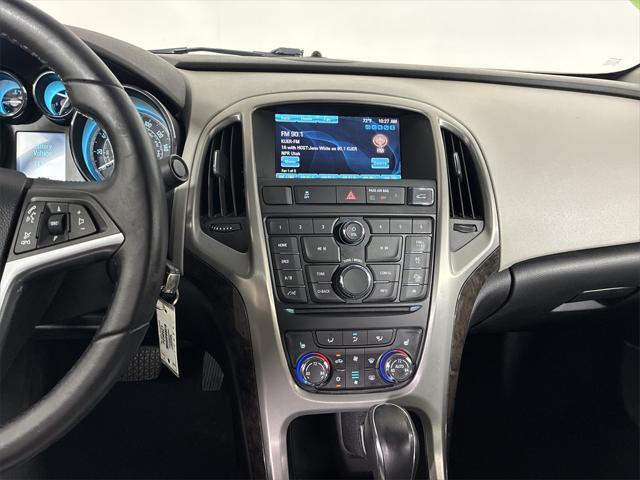 Photo of 2015 Summit White Buick Verano