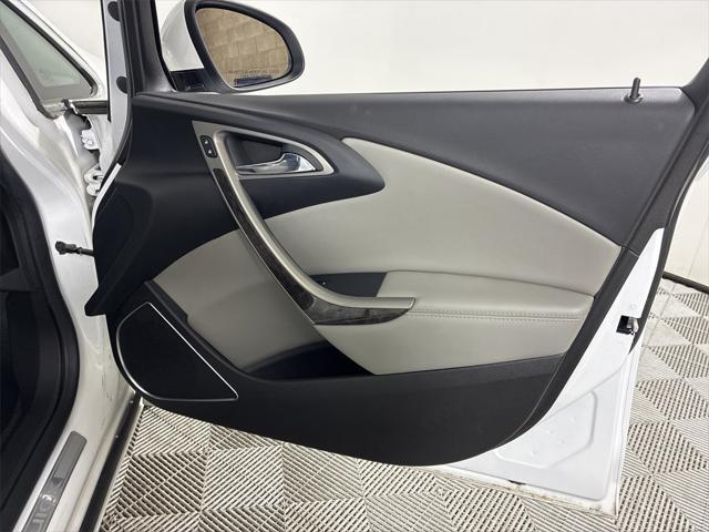 Photo of 2015 Summit White Buick Verano